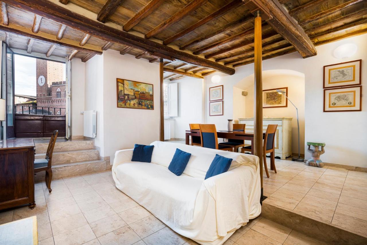 The Balcony Suite - Affaccio Su Piazza Del Campo Сиена Экстерьер фото